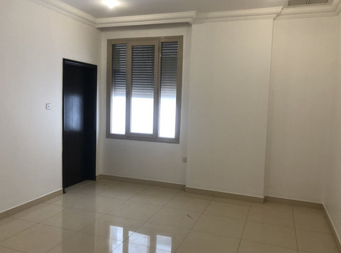 3 bedrooms apartment in Zahra - Appartamenti