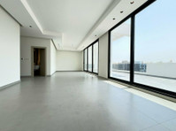 Abu Fatira - fantastic, new 4 bedrooms floor w/terrace - Appartementen
