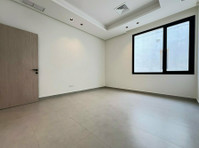 Abu Fatira - fantastic, new 4 bedrooms floor w/terrace - Appartementen