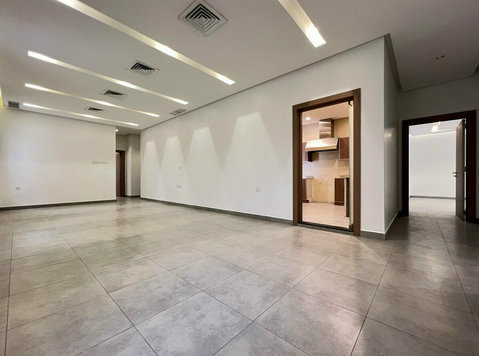Abu Fatira – spacious, four bedroom floor - குடியிருப்புகள்  