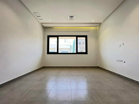 Abu Fatira – spacious, four bedroom floor - குடியிருப்புகள்  