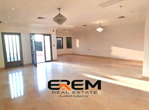 4Rent, a 2-story villa in Messila with a yard&Garden - דירות