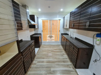 Bayan, spacious 3 bedroom apartment - 	
Lägenheter