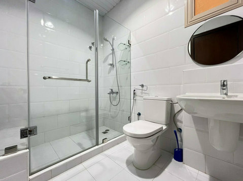 Bayan – spacious 650m2 four bedroom duplex w/yard - Apartments