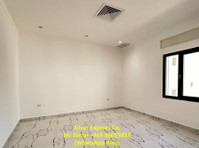 Beautiful 4 Bedroom Floor for Rent in Abu Fatira. - Apartman Daireleri