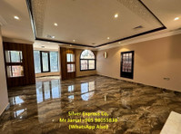 Beautiful 4 Bedroom Floor with 2 Balcony for Rent in Jabriya - Pisos