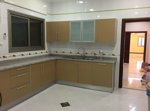 Deluxe 5  bedrooms floor in Bayan with roof terrace - Apartemen