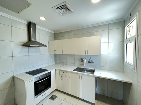 Bneid Al Gar – small, sunny, two bedroom apartment - Апартаменти