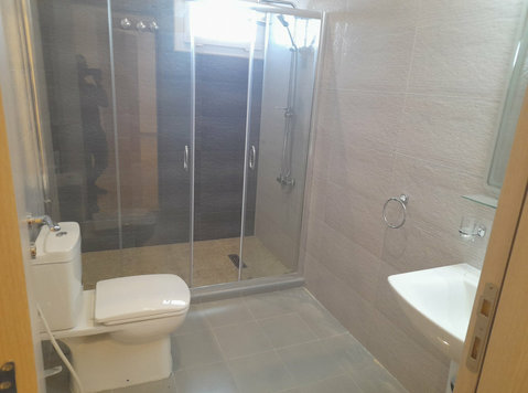 Brand New 3 Bedroom Spacious Apartment in Sabah Al Ahmad - アパート