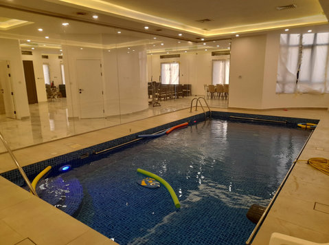 Brand New Villa S/Pool 6 Bedrooms Garden in Sabah Al Ahmad - Apartments