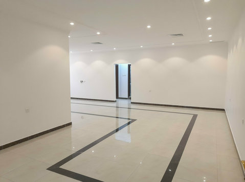 Brand New Super Deluxe 3 Bedroom Apartment / Sabah Al Ahmad - آپارتمان ها