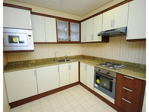 Flat for rent in Kuwait: Modern 2 bedroom furnished flat - Apartamentos