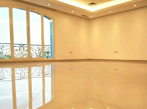Floor for rent in Al-rawda, from a corner building - Апартаменти