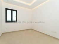 Fnaitees – lovely, two bedroom apartment w/terrace - Asunnot