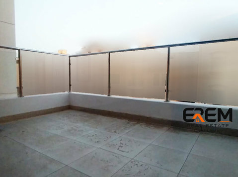 Full floor 4rent in Abu Fatira  with Balcony-  share garden - Apartments