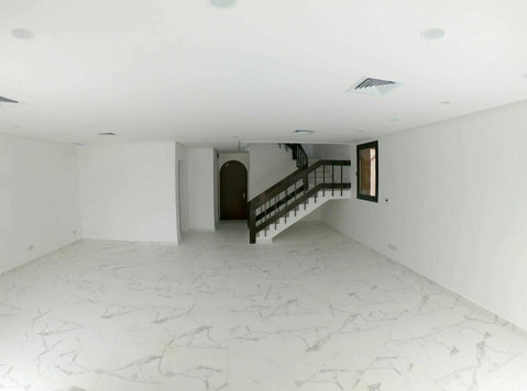 3 and 4 Bedroom Villa in Messilah - Квартиры