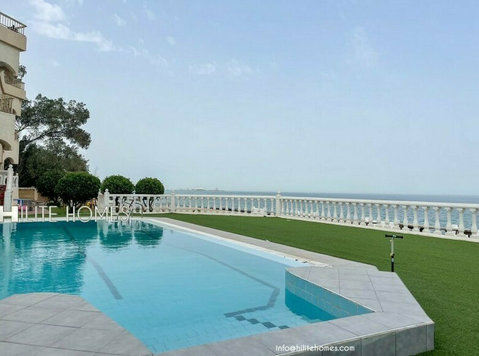 Luxury Two bedroom beach apartment for rent in Mangaf - 주택