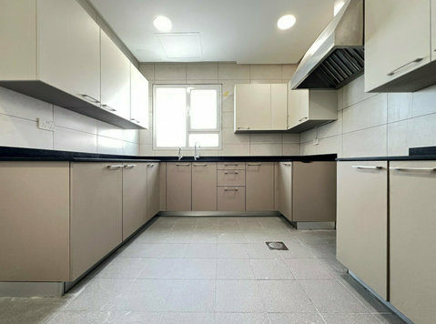 Jabriya – big, unfurnished three master bedroom apartment - Apartments