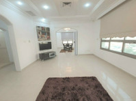 The Royal Palms Residence in Salwa - Appartementen
