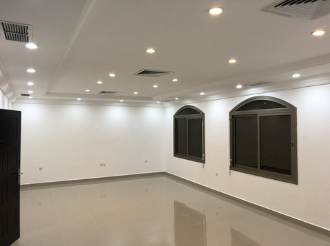 Luxurious villa flat in kuwait al salam - Apartamente