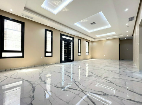Masayel – 4 bedrooms ground floor apartment - อพาร์ตเม้นท์