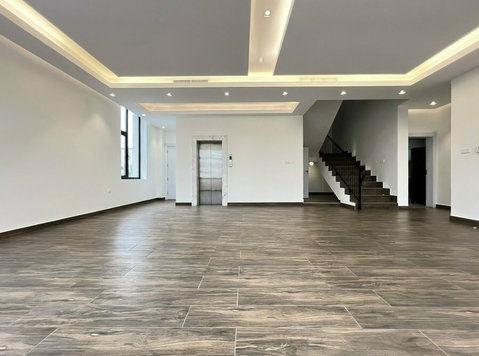 Masayel – unfurnished duplex apartment with driver room - Apartments