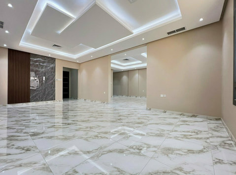 Masayel – unfurnished, four bedroom floor w/terrace - Appartements