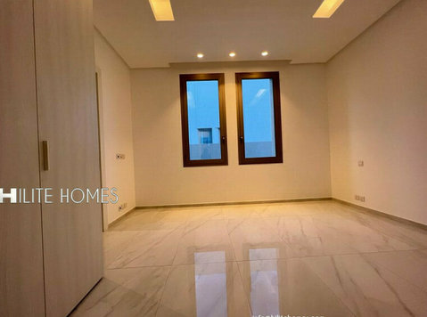 Brand new Modern Floor available for rent in Rawda - Apartemen
