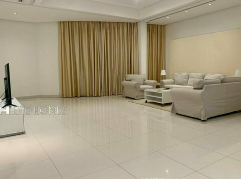 Three bedroom apartment for rent in Fintas - Apartments