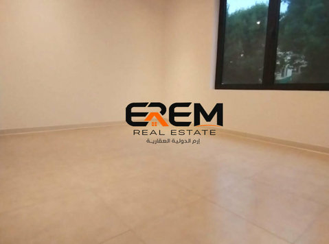 Modern G-Floor Apartment with Balcony! 3 Br in West Mishref, - Pisos