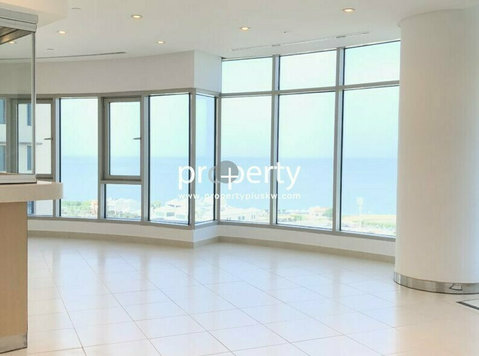 Modern sea view apartment for rent in Shaab, Kuwait. - Lejligheder