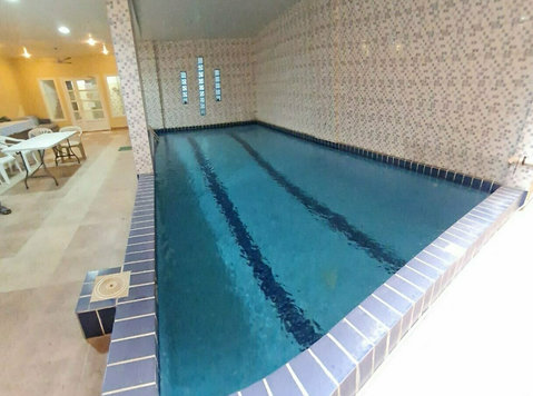 Very  nice flat in Egaila with sharing pool - Appartementen