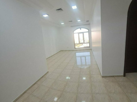 Very nice super clean flat in Fahed Alahmed cross Mangaf - Lejligheder