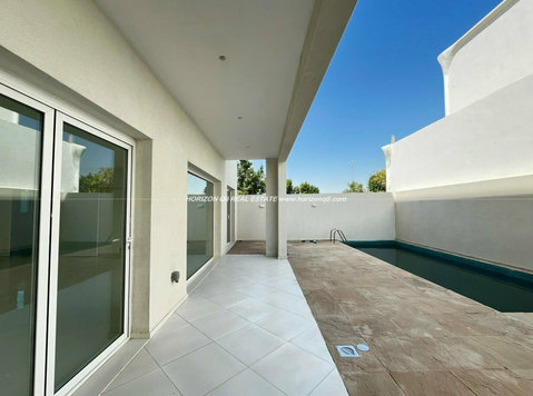 Qortuba – brand new, contemporary duplexes w/ private pool - Apartemen