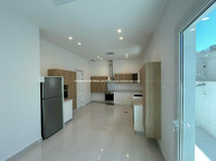 Qortuba – brand new, contemporary duplexes w/ private pool - Appartements