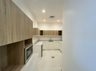 Qortuba – brand new, three bedroom duplexes w/terrace - アパート