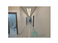 Sabah Al Ahmed -spacious 3 bedroom for Rent - Pisos