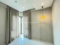 Sabah Al Salem 2 bedrooms apartment with balcony - 公寓