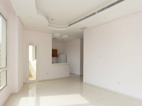 Salmiya - 2 bedrooms unfurnished or furnished  w/facilities - Căn hộ