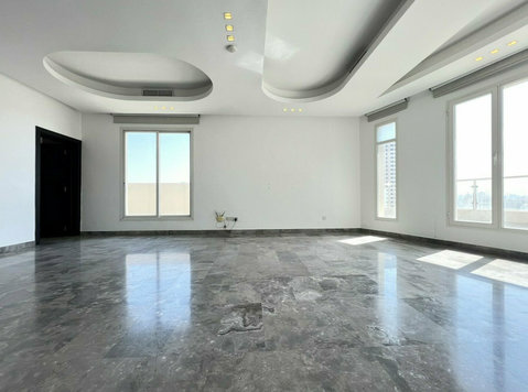 Salmiya - beautiful 3 master bedrooms penthouse w/terrace - آپارتمان ها