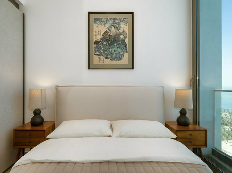 Salmiya - fantastic, 1 bedroom furnished sea view apartment - アパート