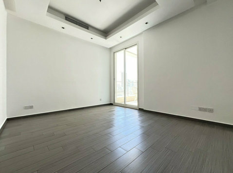 Salmiya – fantastic, two master bedroom apartment w/balcony - Dzīvokļi