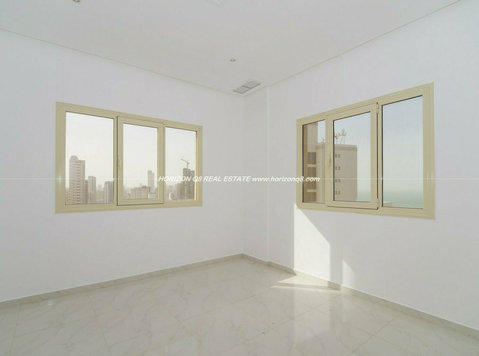 Salmiya – great apartments w/panoramic views - Apartments