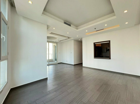 Salmiya - sea view 2 master bedrooms apartment w/balcony - Apartments