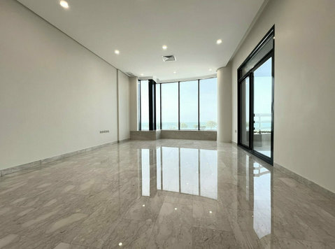 Salmiya – sea view, three bedroom apartment - Appartements