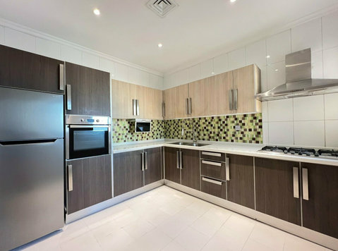 Salmiya – ufnurnished, three bedroom sea view apartments - Apartments