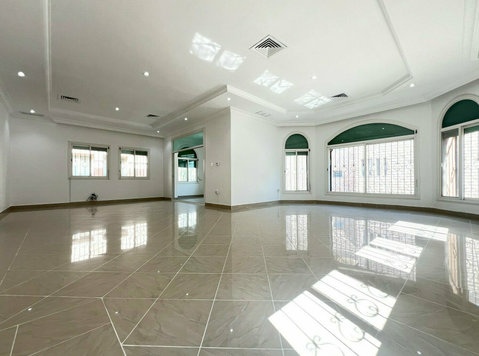 Salwa - big 3 bedrooms floor - آپارتمان ها