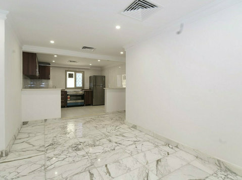 Salwa – for Westerners or Indians 3 bedroom ground floor apt - Apartments