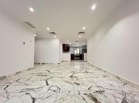 Salwa – for expats 3 bedroom ground floor apt - Asunnot