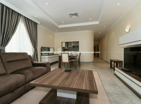 Salwa – furnished three bedroom apartment w/pool - Apartamentos